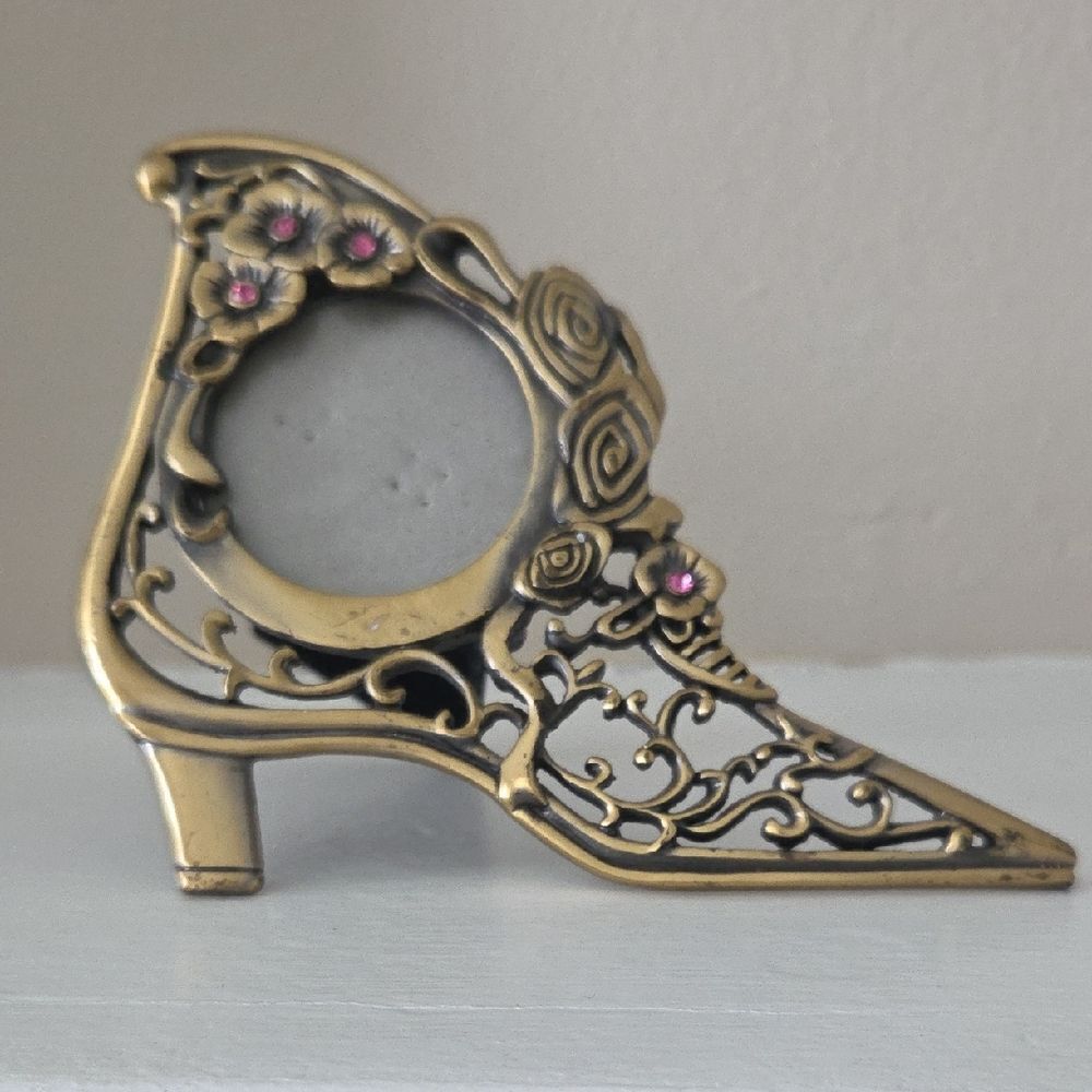 Photo Frame In The Shape Of A Shoe